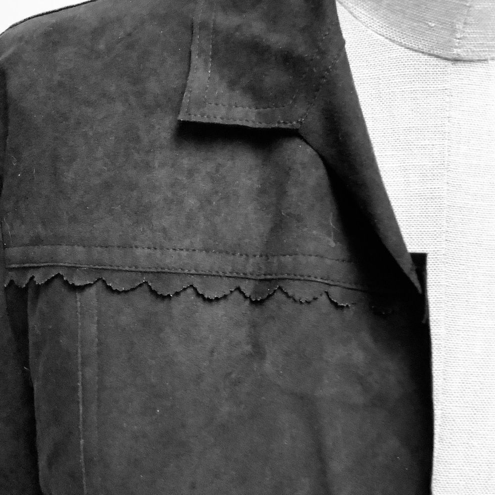 FAUX SUEDE JACKET BLACK TIE FRONT 3/4 LENGTH - Picture 1 of 7
